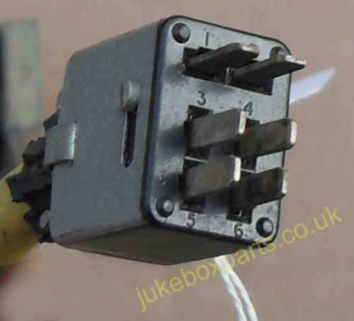 6 Pin Plug 26mm x 18mm Approx (PS41)