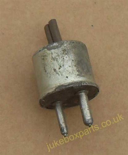 2 Pin Plug 25mm Approx (PS43)