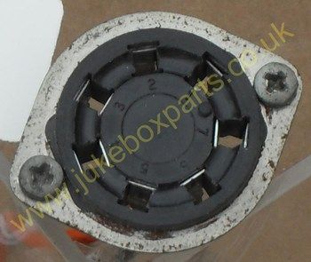 7 Pin Socket 38mm Approx  Including Metal Surround (PS58)
