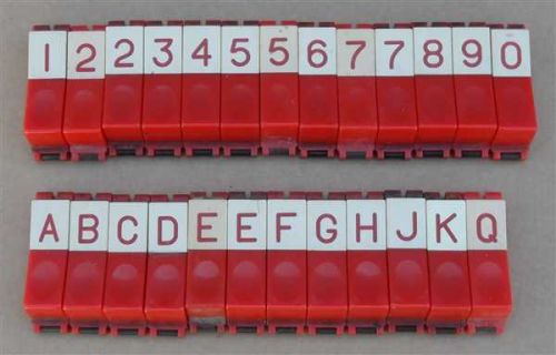 Seeburg Button Red (SB158)